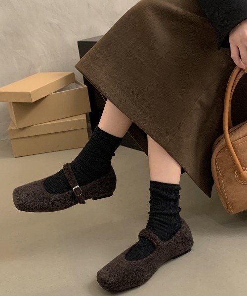 mebole(メボレ)の「メリージェーンフラットシューズ(パンプス・レディース・グレー/ブラウン/ブラック・MEDIUM/LARGE/SMALL)」の10枚目の写真