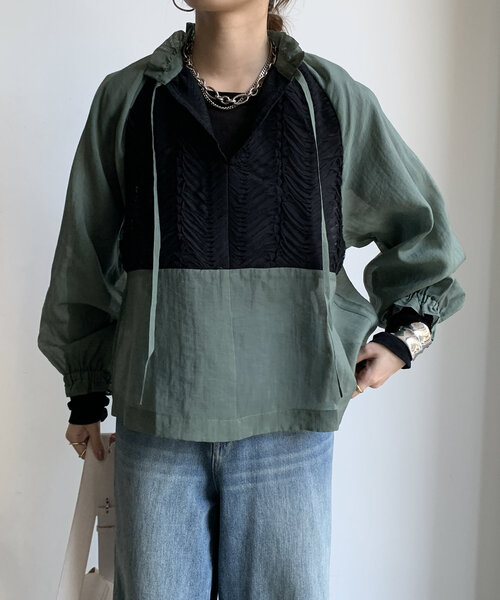 DouDou（ドゥドゥ）の「【WEB限定】 チュール切替フリルカラーブラウス（シャツ/ブラウス・レディース・オフホワイト/カーキ/ブラック・FREE）」の19枚目の写真