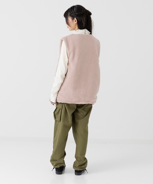 JAM & LINK（ジャムアンドリンク）の「リバーシブルボアベスト（ベスト・キッズ・ベージュ/ピンク/クリーム・140cm/160cm）」の17枚目の写真