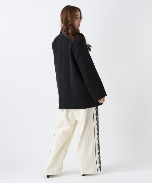 FOREVER 21（フォーエバー トゥエンティーワン）の「【2025SS】オーバーテーラードジャケット（テーラードジャケット・レディース・ブラック/ナチュラル/グレー・FREE）」の5枚目の写真