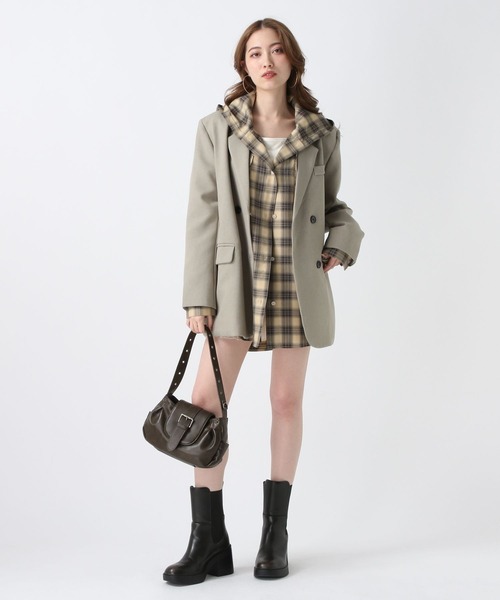 FOREVER 21（フォーエバー トゥエンティーワン）の「【2025SS】オーバーテーラードジャケット（テーラードジャケット・レディース・ブラック/ナチュラル/グレー・FREE）」の12枚目の写真