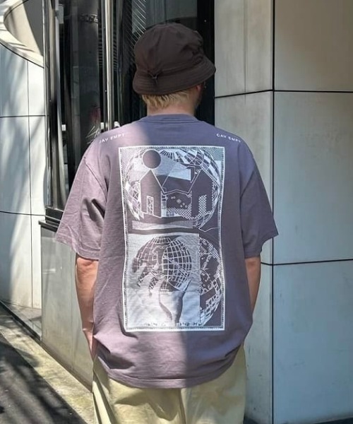 【国内買付】C.E MD ESC NTWRK T シーイー グラフィックTシャツ C.E / MD ESC NTWRK T（Tシャツ/カットソー）｜C.E（シーイー
