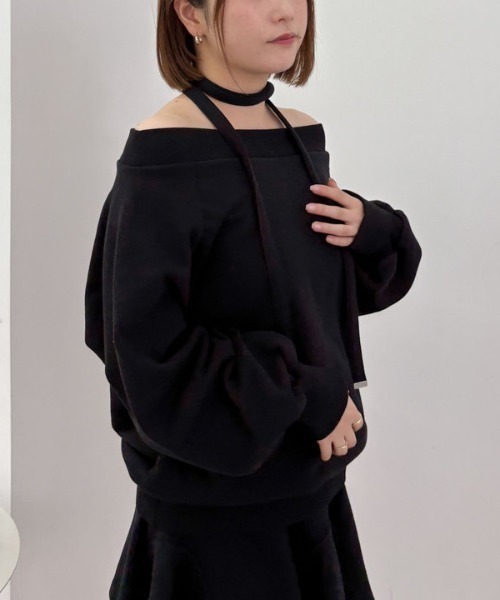 archives（アルシーヴ）の「【25ss/ＳＥＴＵＰ対応/トレンドアイテム】オフショルチョーカースウェット（スウェット・レディース・ブラック/アイボリー/グレー・MEDIUM）」の14枚目の写真