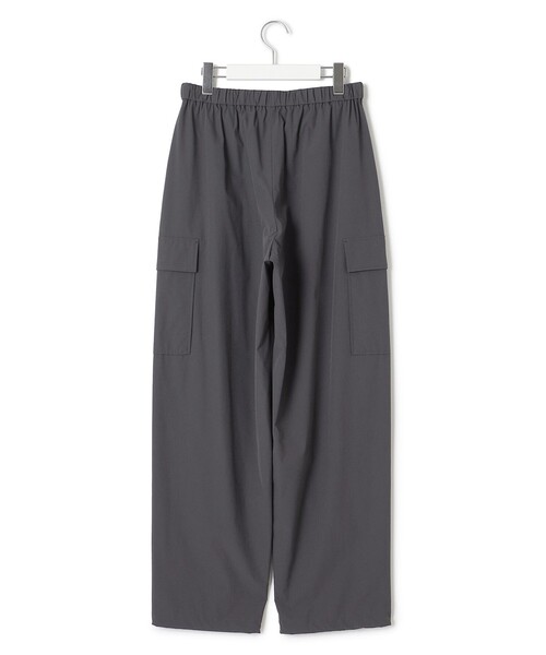 23区(ニジュウサンク)の「【撥水加工/洗える】ナイロン2WAYストレッチ パラシュート パンツ(その他パンツ・レディース・ベージュ系/ブラウン系/グレー系・36/38/40)」の14枚目の写真