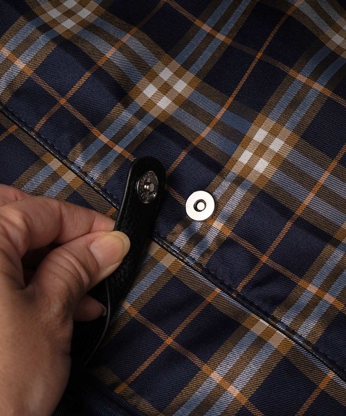 VitaFelice（ヴィータフェリーチェ）の「【ハートチャーム付き】スクバ スクールバッグ JK 通学 中学生 高校生（トートバッグ・レディース・ブラウン/ブラック/ブラック系/ネイビー・FREE）」の12枚目の写真