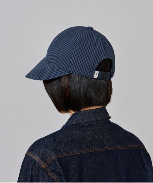 OVERRIDE（オーバーライド）の「OVERRIDE  GINGHAM SUCKER WIDE CAP SGP / オーバーライド（キャップ・レディース・ブラック/グレー/ネイビー・57~59cm）」の4枚目の写真
