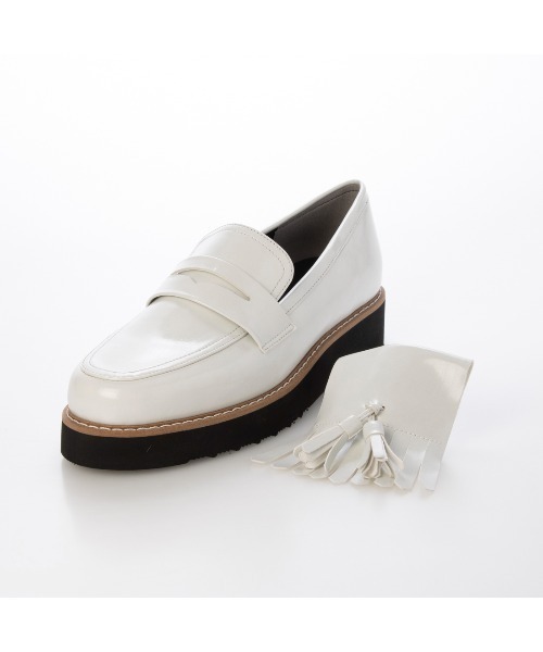 carino(カリーノ)の「【レイン対応】【2WAY】厚底タッセルローファー(ローファー・レディース・クリアブラック/ホワイト/ブラック・22.5cm/23cm/23.5cm/24cm/24.5cm)」の22枚目の写真