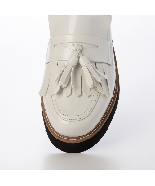 carino(カリーノ)の「【レイン対応】【2WAY】厚底タッセルローファー(ローファー・レディース・クリアブラック/ホワイト/ブラック・22.5cm/23cm/23.5cm/24cm/24.5cm)」の21枚目の写真