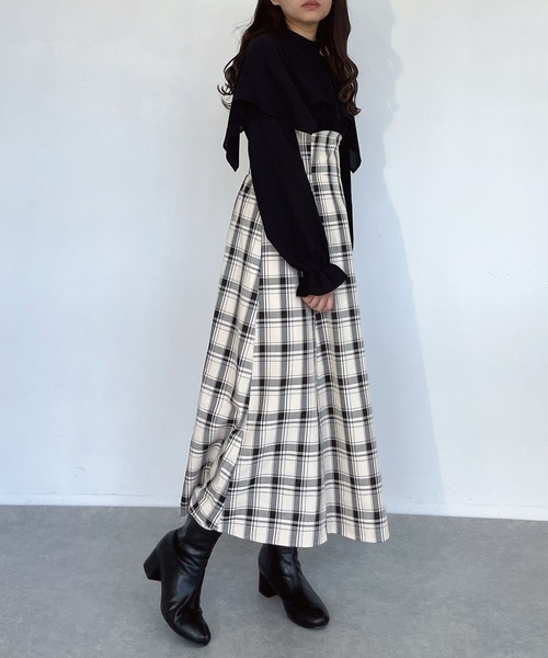 AS KNOW AS plus（アズノゥアズプラス）の「●ドッキングケープ衿 フレアワンピ―ス（ワンピース・レディース・ホワイト系その他/ブラック系その他/ブラック系・FREE）」の3枚目の写真