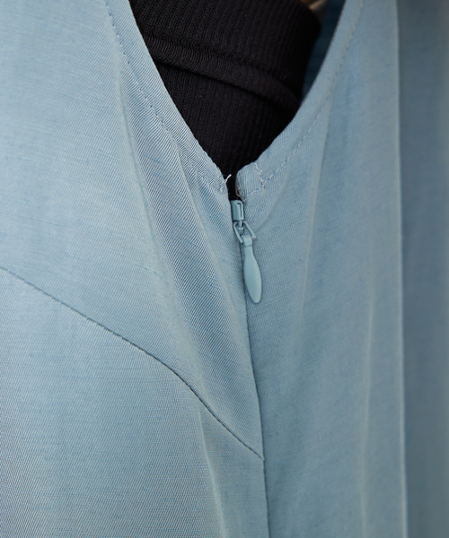 qualite(カリテ)の「【襟取り外し可能】2WAYボレロワンピース(ワンピース・レディース・ブラック/ブルー・36/38)」の19枚目の写真