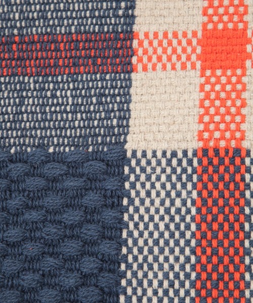 BAYFLOW（ベイフロー）の「BFチェッククッションカバー47×47（クッション/クッションカバー・レディース・オレンジ/ブルー・0）」の11枚目の写真