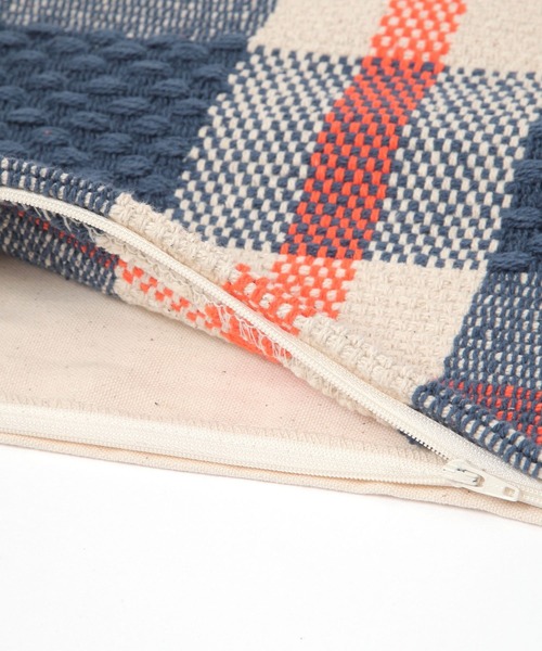 BAYFLOW（ベイフロー）の「BFチェッククッションカバー47×47（クッション/クッションカバー・レディース・オレンジ/ブルー・0）」の12枚目の写真