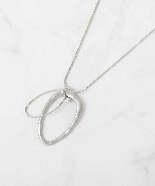 SHOO・LA・RUE（シューラルー）の「ウェーブダブルネックレス（ネックレス・レディース・ピンクゴールド/ゴールド/シルバー・00）」の2枚目の写真