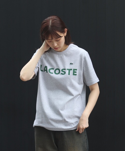 LACOSTE(ラコステ)の「LACOSTE / ヘビーウェイト ブランドネーム ロゴTシャツ(Tシャツ/カットソー・メンズ・ブラック/グレー/ホワイト・2/3/4/5)」の5枚目の写真