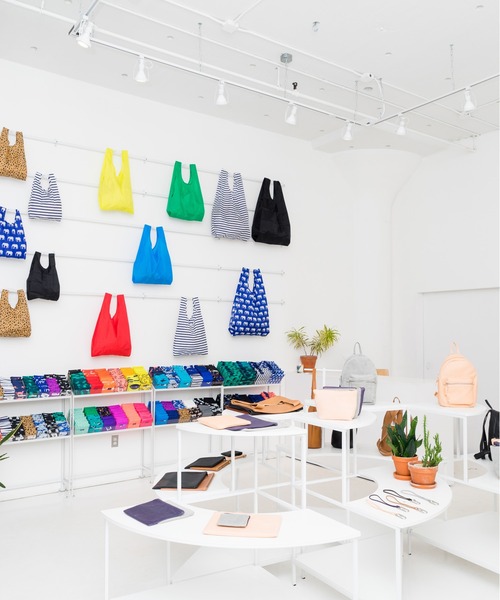 BAGGU（バグー）の「BABY BAGGU 577.ピンクペイントストライプ（エコバッグ/サブバッグ・レディース・ピンク・FREE）」の5枚目の写真