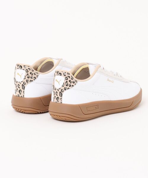 PUMA(プーマ)の「【PUMA】 PUMA CLUB クラシカ レオ(スニーカー・レディース・ホワイト・23.5cm/24.5cm/24.0cm/23.0cm)」の2枚目の写真