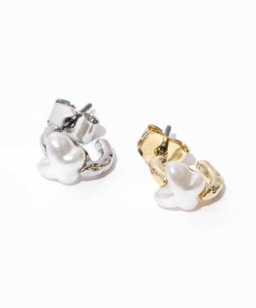 flower（フラワー）の「パールバタフライピアス（ピアス（片耳用）・レディース・シルバー/ゴールド・FREE）」の9枚目の写真