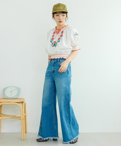 eLur（エラー）の「フラワー刺繍ブラウス（シャツ/ブラウス・レディース・レッド/ブルー・FREE）」の11枚目の写真