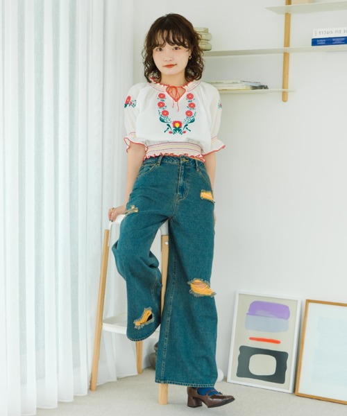 eLur（エラー）の「フラワー刺繍ブラウス（シャツ/ブラウス・レディース・レッド/ブルー・FREE）」の14枚目の写真