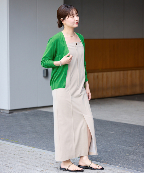 IENA(イエナ)の「80/2 Mer-Cotton セーターマシーン Vネックカーディガン(カーディガン/ボレロ・レディース・グリーン/ベージュ/ネイビー・FREE)」の7枚目の写真