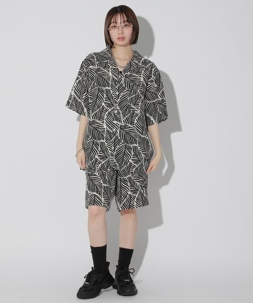 Anui(アニュイ)の「【UNISEX】リーフガラセットアップシャツ(シャツ/ブラウス・レディース・ブラック/ベージュ・FREE)」の10枚目の写真