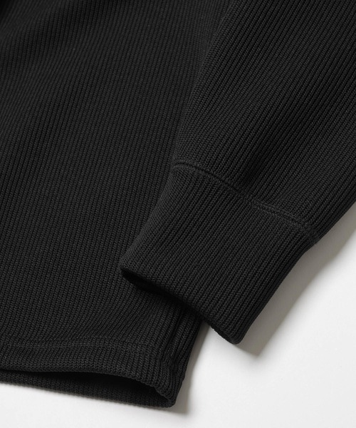 MR.OLIVE（ミスターオリーブ）の「AZE POLYESTER / ELBOW PATCH SHIRT（Tシャツ/カットソー・メンズ・ブラック/グリーン・MEDIUM/LARGE）」の4枚目の写真