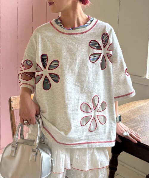 HELLO.SANFRANCISCO（ハローサンフランシスコ）の「【HELLO.SANFRANCISCO】フラワーカットビッグTEE（Tシャツ/カットソー・レディース・ライトグレー/ブルー/オレンジ/チャコールグレー/レッド・ONE SIZE）」の16枚目の写真