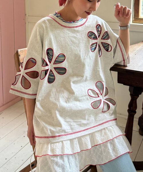 HELLO.SANFRANCISCO（ハローサンフランシスコ）の「【HELLO.SANFRANCISCO】フラワーカットビッグTEE（Tシャツ/カットソー・レディース・ライトグレー/ブルー/オレンジ/チャコールグレー/レッド・ONE SIZE）」の18枚目の写真