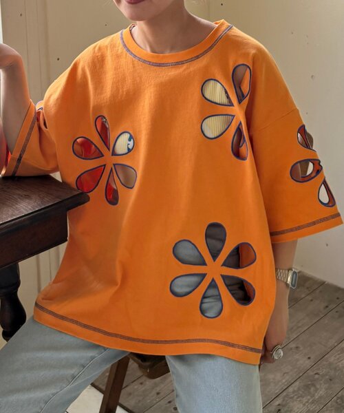 HELLO.SANFRANCISCO（ハローサンフランシスコ）の「【HELLO.SANFRANCISCO】フラワーカットビッグTEE（Tシャツ/カットソー・レディース・ライトグレー/ブルー/オレンジ/チャコールグレー/レッド・ONE SIZE）」の12枚目の写真