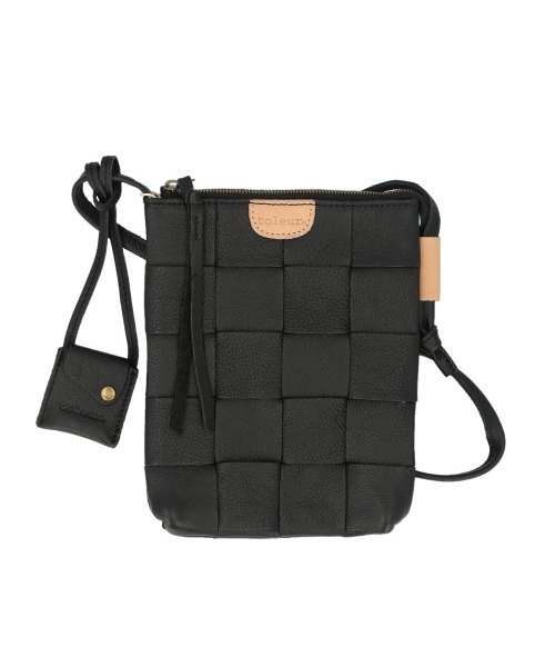 toleur(トーラ)の「toleur カウレザー太メッシュサコッシュ(ショルダーバッグ・レディース・ブラック/キャメル/ワイン/グリーン/グレイッシュベージュ・FREE)」の1枚目の写真