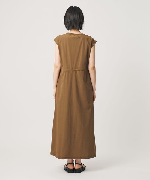 THOUSAND MILE（サウザンドマイル）の「【別注】＜THOUSAND MILE＞ノースリーブ ワンピース -UVカット/はっ水-（ワンピース・レディース・レッド/グレー/ブラック/ブラウン系・FREE）」の20枚目の写真