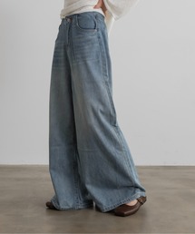 Lunea（ルネア）の「ライトデニムワイドパンツ（デニムパンツ）」