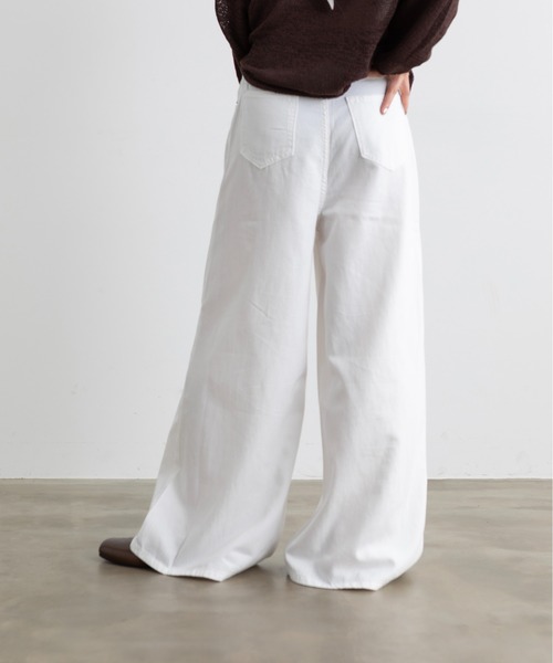 Lunea（ルネア）の「ライトデニムワイドパンツ（デニムパンツ・レディース・ブルー/ホワイト/ライトブルー・L/M/S）」の17枚目の写真