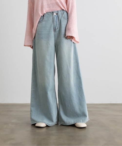 Lunea（ルネア）の「ライトデニムワイドパンツ（デニムパンツ・レディース・ブルー/ホワイト/ライトブルー・L/M/S）」の15枚目の写真