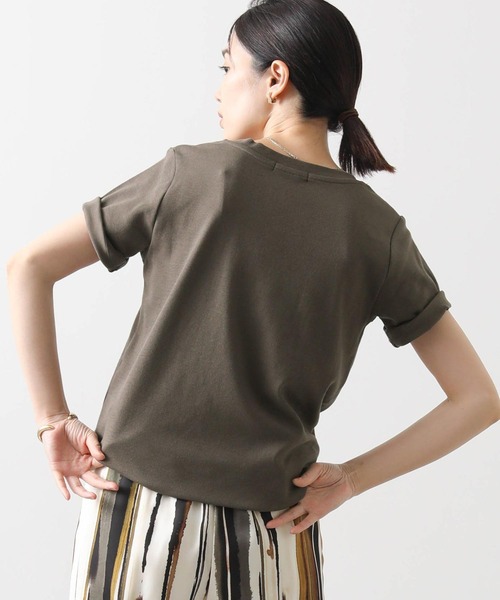 Gready Brilliant(グレディブリリアン)の「CICA配合クルーカットソー(Tシャツ/カットソー・レディース・チャコールグレー/オフホワイト/グレイッシュベージュ・FREE)」の18枚目の写真