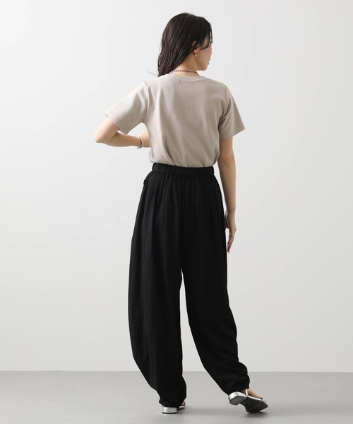 Gready Brilliant(グレディブリリアン)の「CICA配合クルーカットソー(Tシャツ/カットソー・レディース・チャコールグレー/オフホワイト/グレイッシュベージュ・FREE)」の22枚目の写真