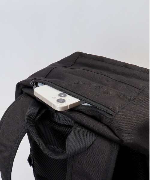 BEN DAVIS(ベンデイビス)の「BEN DAVIS ベンデイビス MIRROR XL DAYPACK(バックパック/リュック・レディース・ブラック×グリーン/ブラック×ホワイト・FREE)」の4枚目の写真