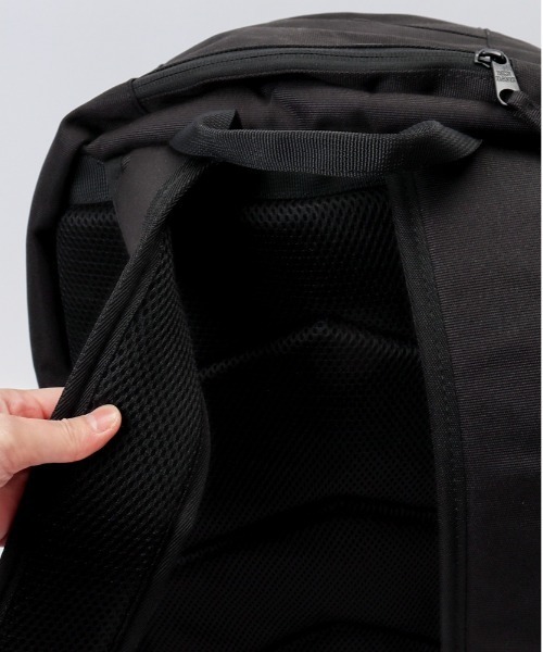 BEN DAVIS(ベンデイビス)の「BEN DAVIS ベンデイビス MIRROR XL DAYPACK(バックパック/リュック・レディース・ブラック×グリーン/ブラック×ホワイト・FREE)」の9枚目の写真