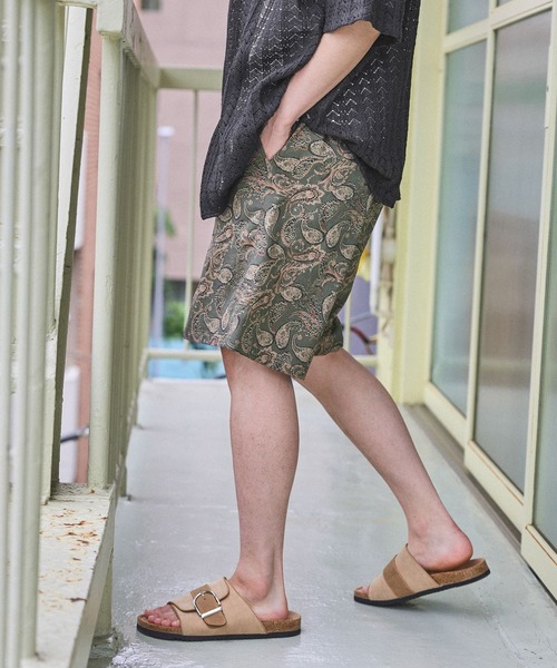niko and...（ニコアンド）の「ペイズリープリントショーツ（その他パンツ・メンズ・ネイビー/カーキ・LARGE/MEDIUM）」の2枚目の写真