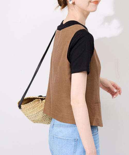 SLOBE IENA(スローブイエナ)の「リネン混スクエアジレ(ベスト・レディース・キャメル/ブラック・FREE)」の13枚目の写真