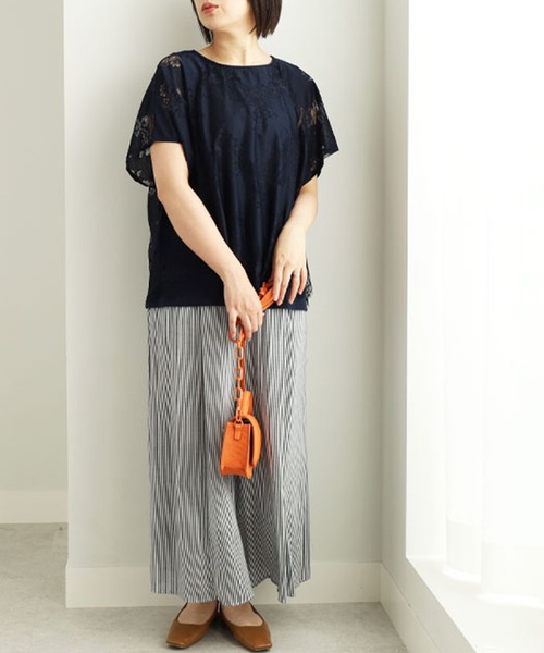 BELLUNA PLUS（ベルーナ）の「ラッセルレースバックシャンプルオーバー（Tシャツ/カットソー・レディース・セージグリーン・MEDIUM/LARGE）」の6枚目の写真