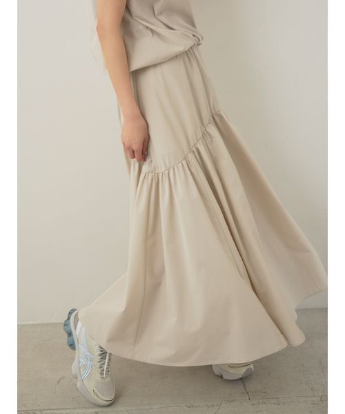 ASICS（アシックス）の「【ASICS for emmi】GEL-KINETIC FLUENT（スニーカー・レディース・ホワイト・24/23.5/23/22.5/28.5/28/27.5/27/26.5/26/25.5/25/24.5）」の3枚目の写真