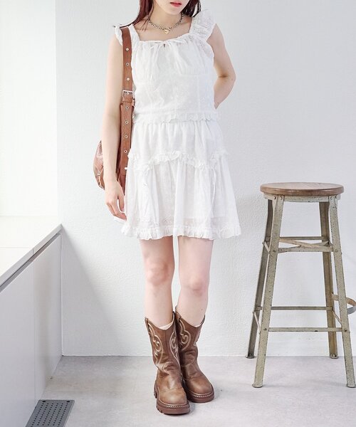 w closet(ダブルクローゼット)の「シフリーレースパフブラウス(シャツ/ブラウス・レディース・オフホワイト/ブルー/ブラウン・FREE)」の13枚目の写真