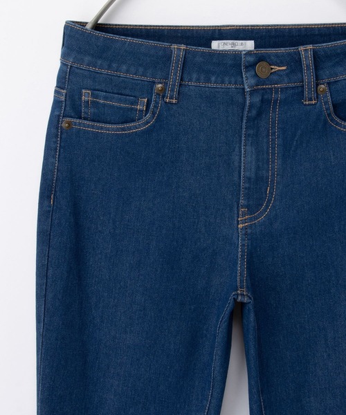 Honeys（ハニーズ）の「スリムデニムスキニー（股下６９ｃｍ）（デニムパンツ・レディース・ブラック/ワンウォッシュ/ライトインディゴブルー・SS/S/M/LL/L/3L）」の17枚目の写真