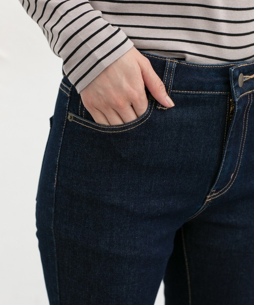 Honeys（ハニーズ）の「スリムデニムスキニー（股下６９ｃｍ）（デニムパンツ・レディース・ブラック/ワンウォッシュ/ライトインディゴブルー・SS/S/M/LL/L/3L）」の22枚目の写真