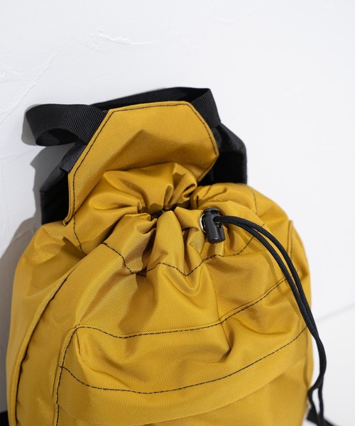 FRUIT OF THE LOOM(フルーツオブザルーム)の「【FRUIT OF THE LOOM】FTL COLOR PURSE BACKPACK / バックパック / 巾着(バックパック/リュック・メンズ・ブラック/カーキ/ピンク/ベージュ/グレー・FREE)」の9枚目の写真