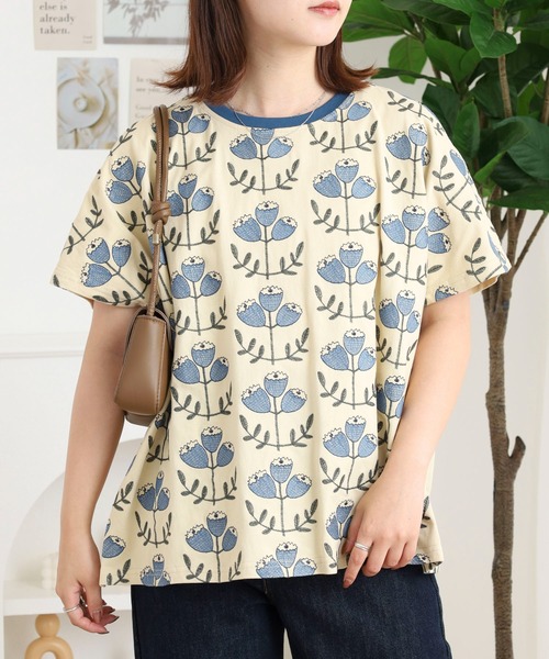 Emago(イマゴ)の「EMAGO 大柄花刺繍ドルマンT(Tシャツ/カットソー・レディース・ネイビー/ブラック/アイボリー・FREE)」の16枚目の写真