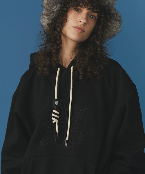 ONEXONE/ワンフォーワン LOGO FREESTYLE HOODIE フーディー（パーカー