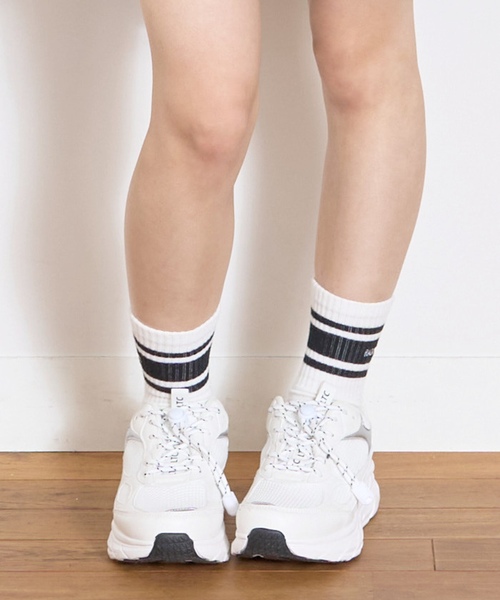 LOVETOXIC（ラブトキシック）の「【ラク軽】軽量ドローコードスニーカー（スニーカー・キッズ・ブラック/ホワイト・23-23.5cm/24-24.5cm/22-22.5）」の2枚目の写真