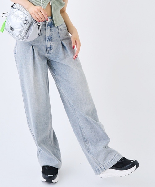 LOVETOXIC（ラブトキシック）の「【ラク軽】軽量ドローコードスニーカー（スニーカー・キッズ・ブラック/ホワイト・23-23.5cm/24-24.5cm/22-22.5）」の16枚目の写真